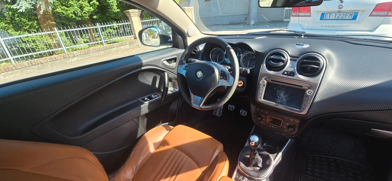 Alfa Romeo MiTo 1.3 JTDm-2 95 CV S&S Distinctive Premium Pack