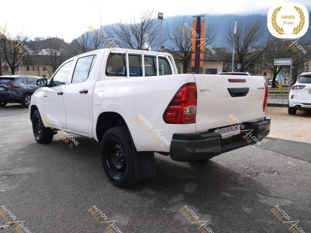 TOYOTA Hilux 2.4 D-4D 4WD 4 porte Double Cab Comfort (iva escl)