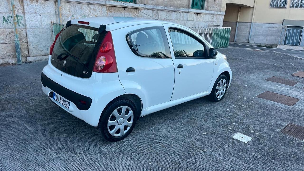 Peugeot 107 1.0 68CV 5p. Plaisir Km 52.000