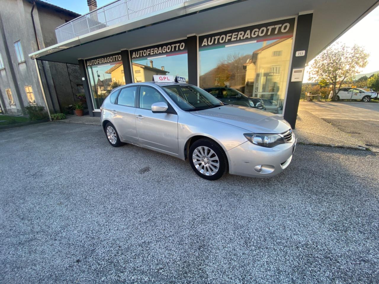 Subaru Impreza 2.0 GPL 4X4