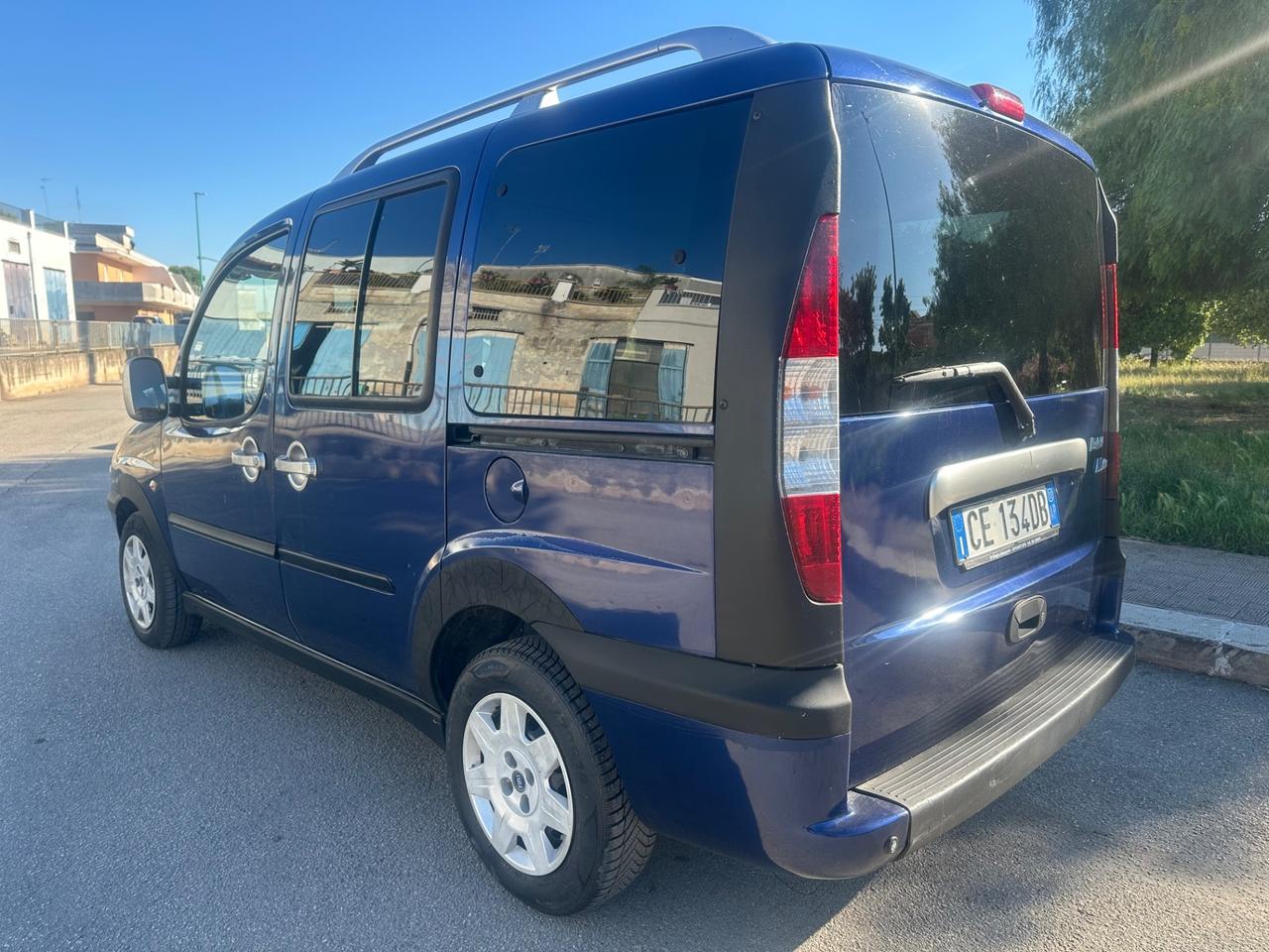 Fiat DOBLO’ 1.9 JTD MALIBU - 5 POSTI A SEDERE