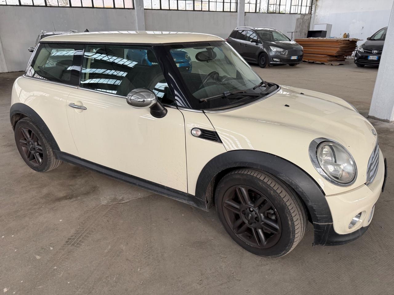 Mini Cooper Coupe 1.6 Coupé