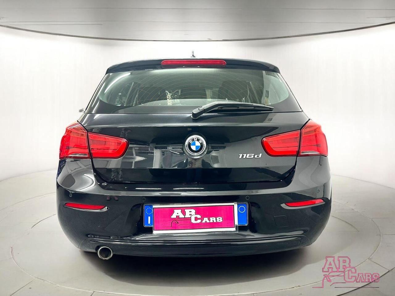 Bmw 116d 5p. Urban