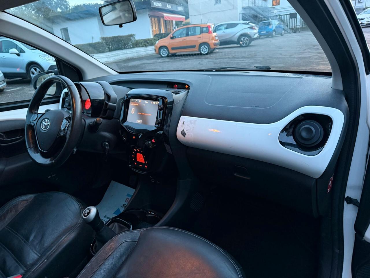 Toyota Aygo 1.0 VVT-i 69 CV 5 porte x-wave