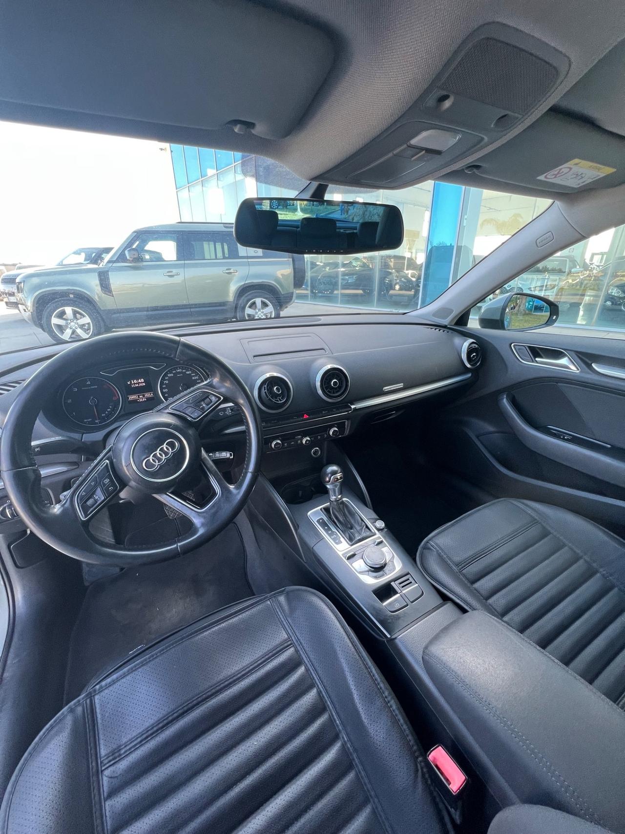 Audi A3 Sportback 30 1.6 tdi Sport 116cv s-tronic