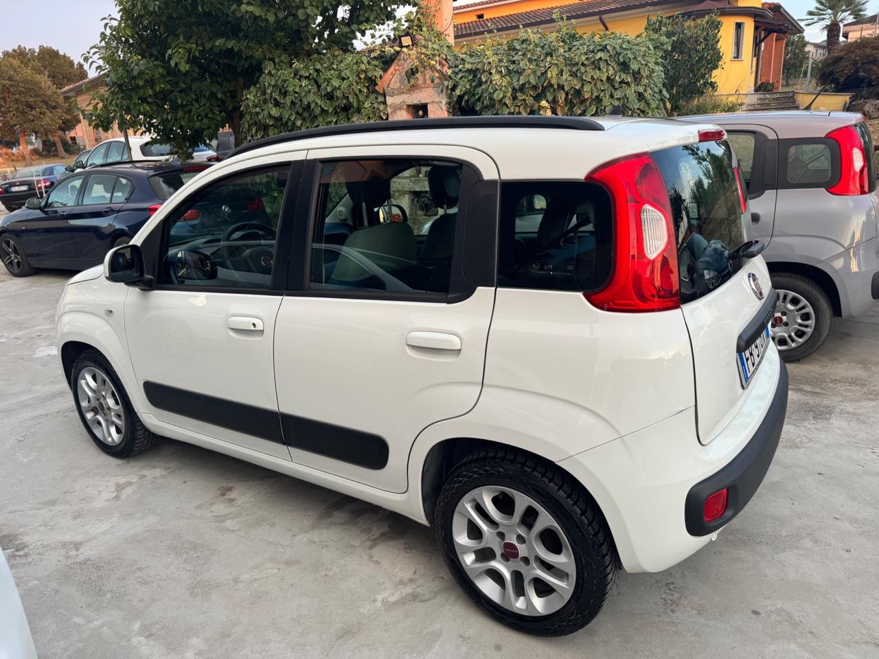 Fiat Panda 1.3 MJT S&S 75 cv LOUNGE