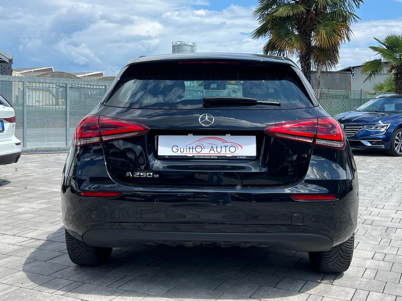 Mercedes-benz A 250 e hybrid EQ Business