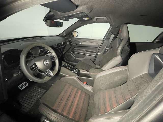 Alfa Romeo Junior 1.2 Hybrid 145cv Speciale + Sabelt + Led Matrix