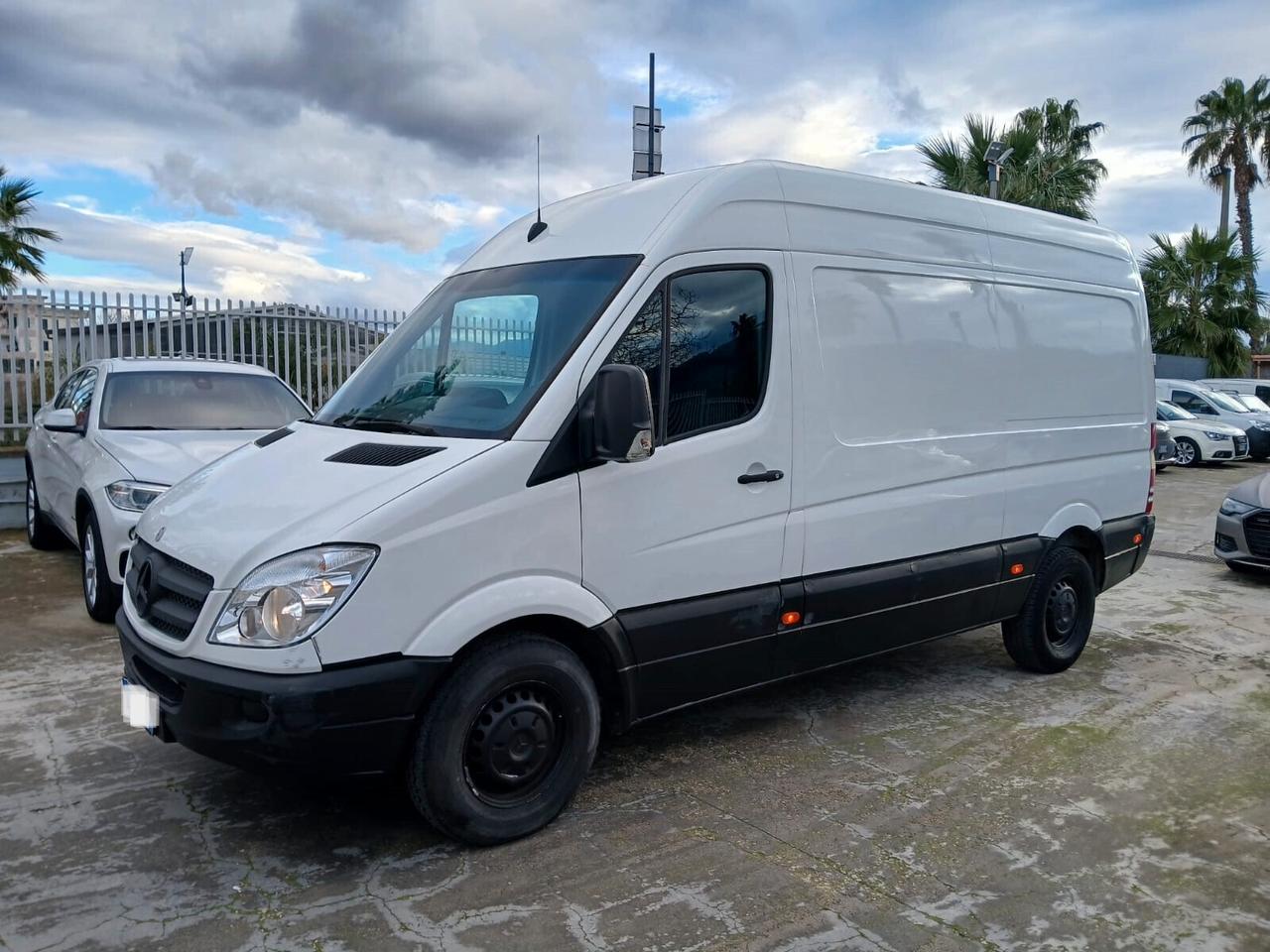 Mercedes-Benz Sprinter 318 CDI F37/35