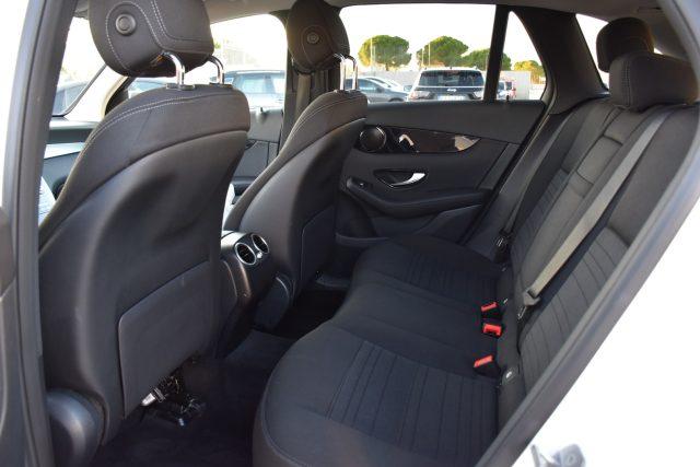 MERCEDES-BENZ GLC 200 d 4Matic Business *Navigatore, Sedili riscaldati*