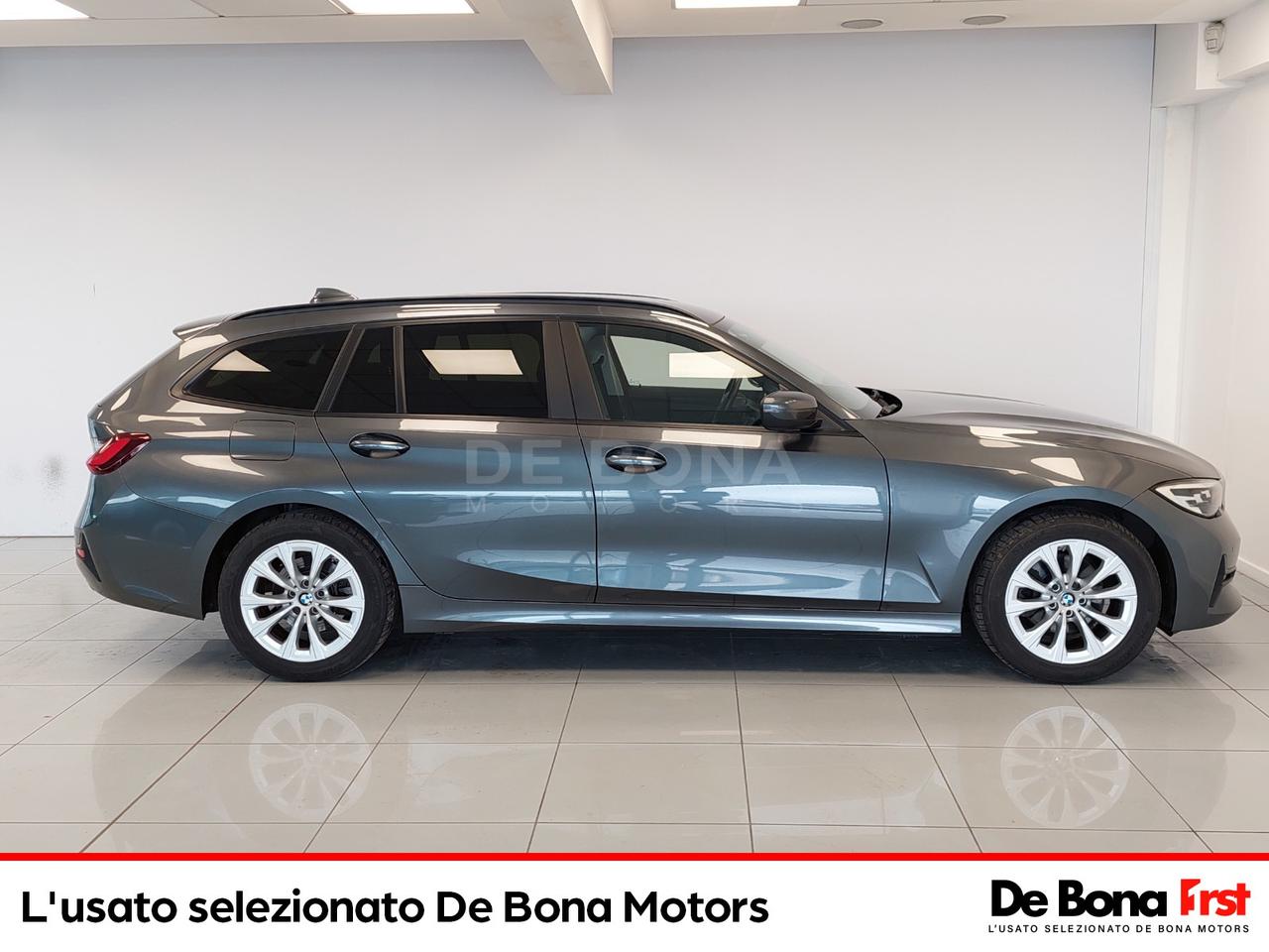 BMW Serie 3 320d touring mhev 48v xdrive auto
