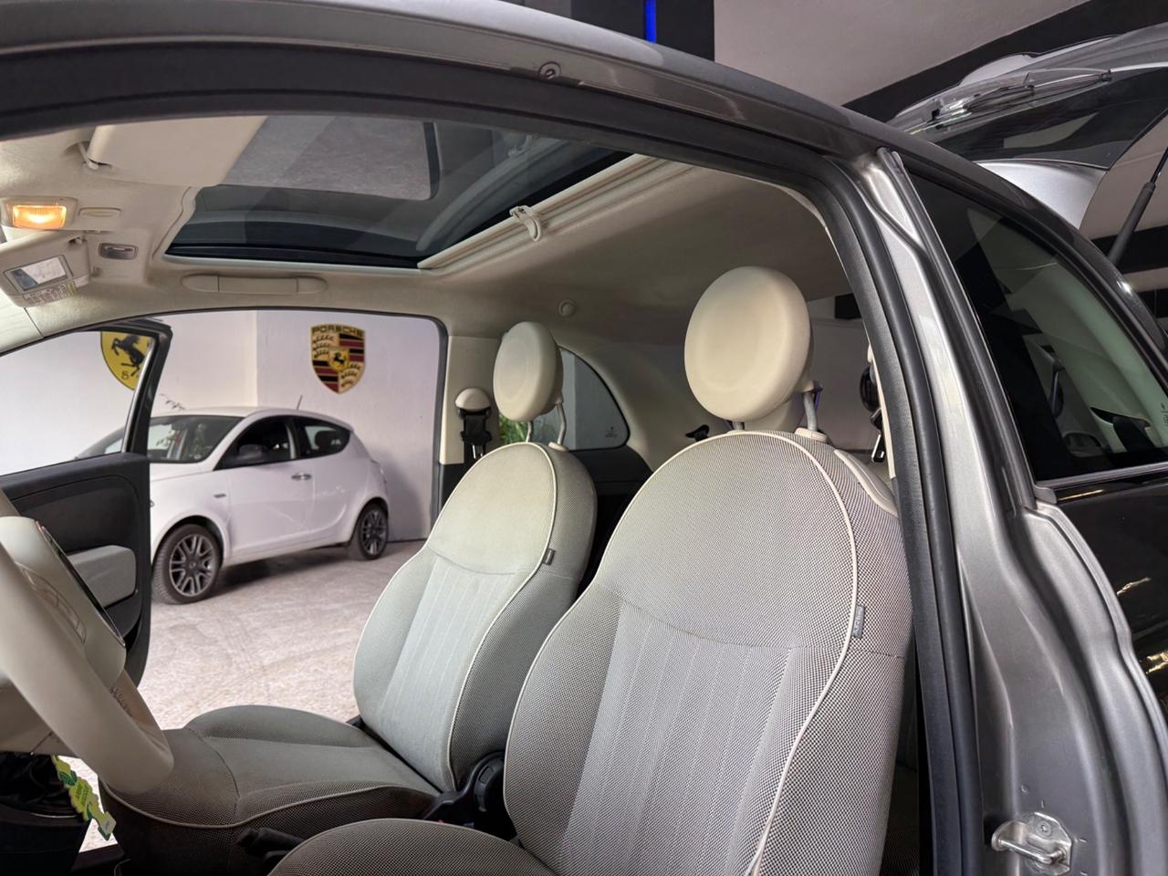 Fiat 500 1.2 Lounge Neopatentati 2010