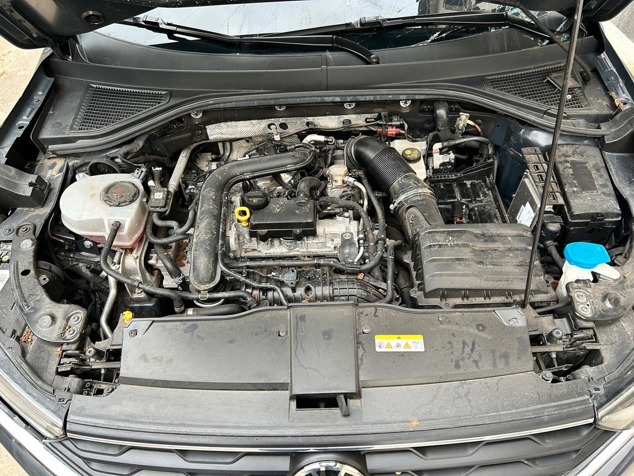 VW T-Roc 1.0 TSI 110CV - 2021 Incidentata