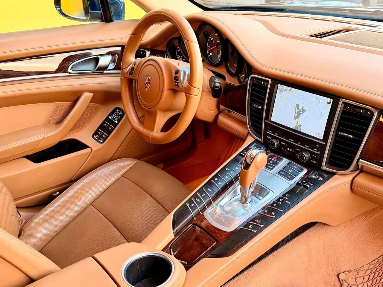 Porsche Panamera 4.8 294kw 4S Full Optional