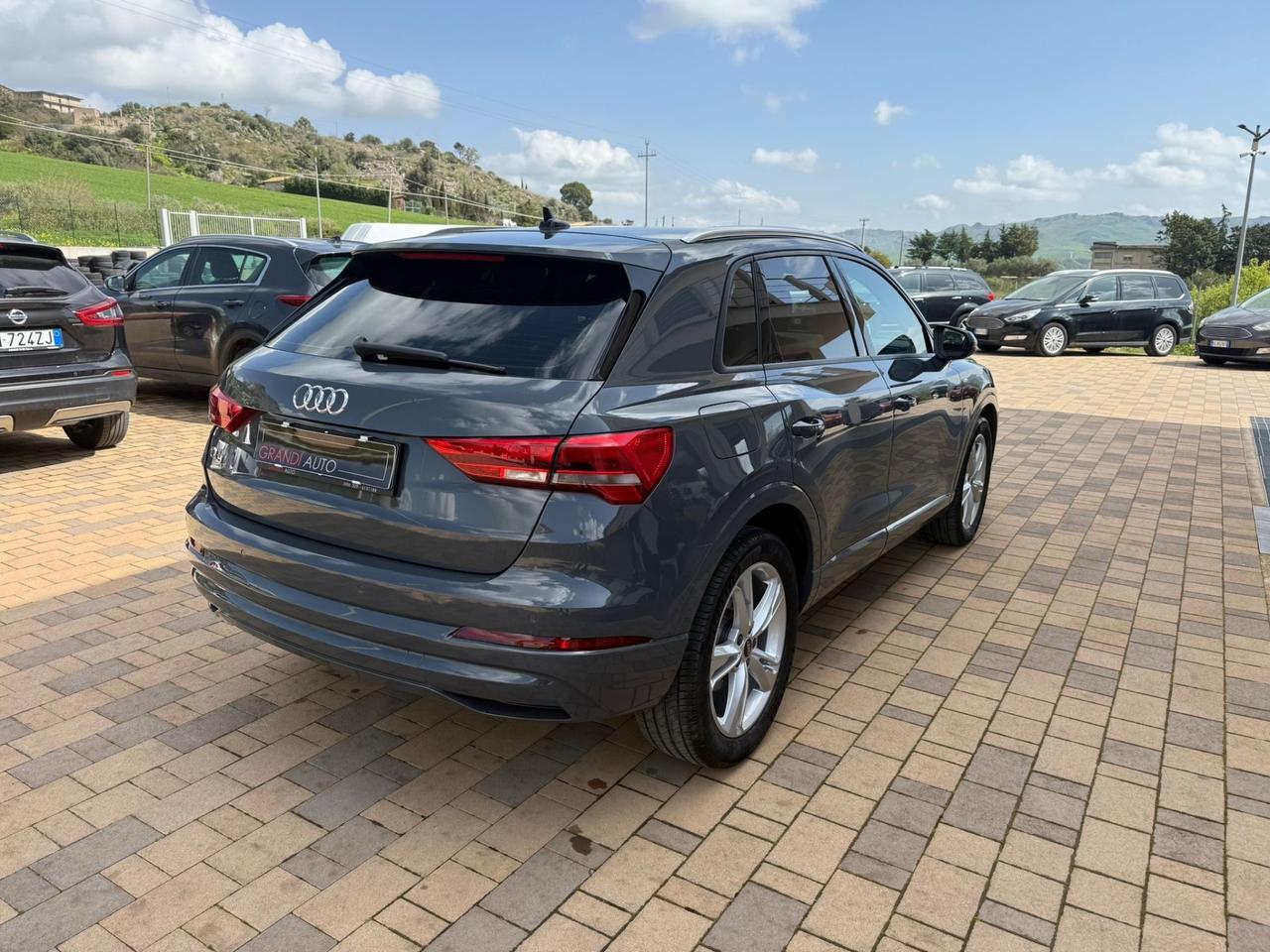 Audi Q3 35 TDI S tronic line edition