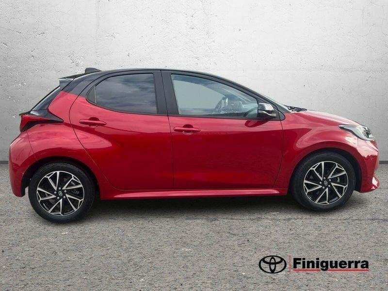 Toyota Yaris Hybrid Style MY22
