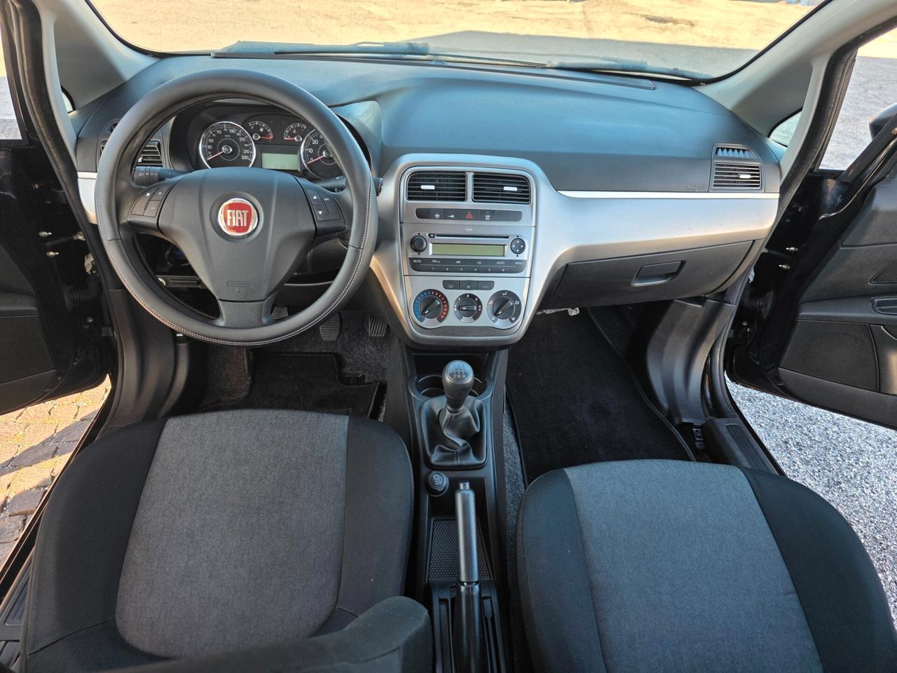 Fiat Punto 1.3 MJT II 75 CV 3 porte Lounge con 238.000km