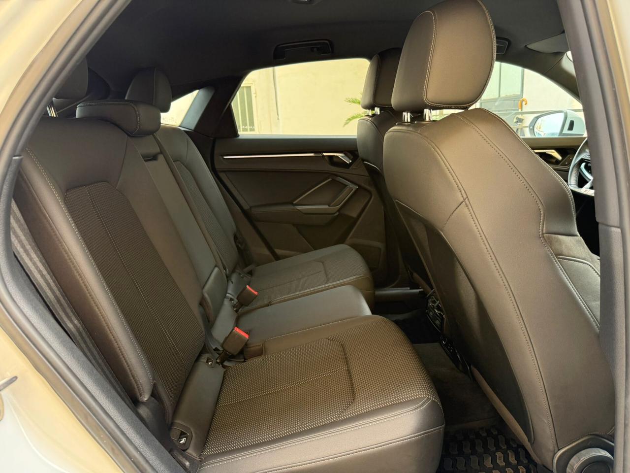 Audi Q3 SPB 40 TDI S tronic quattro edition