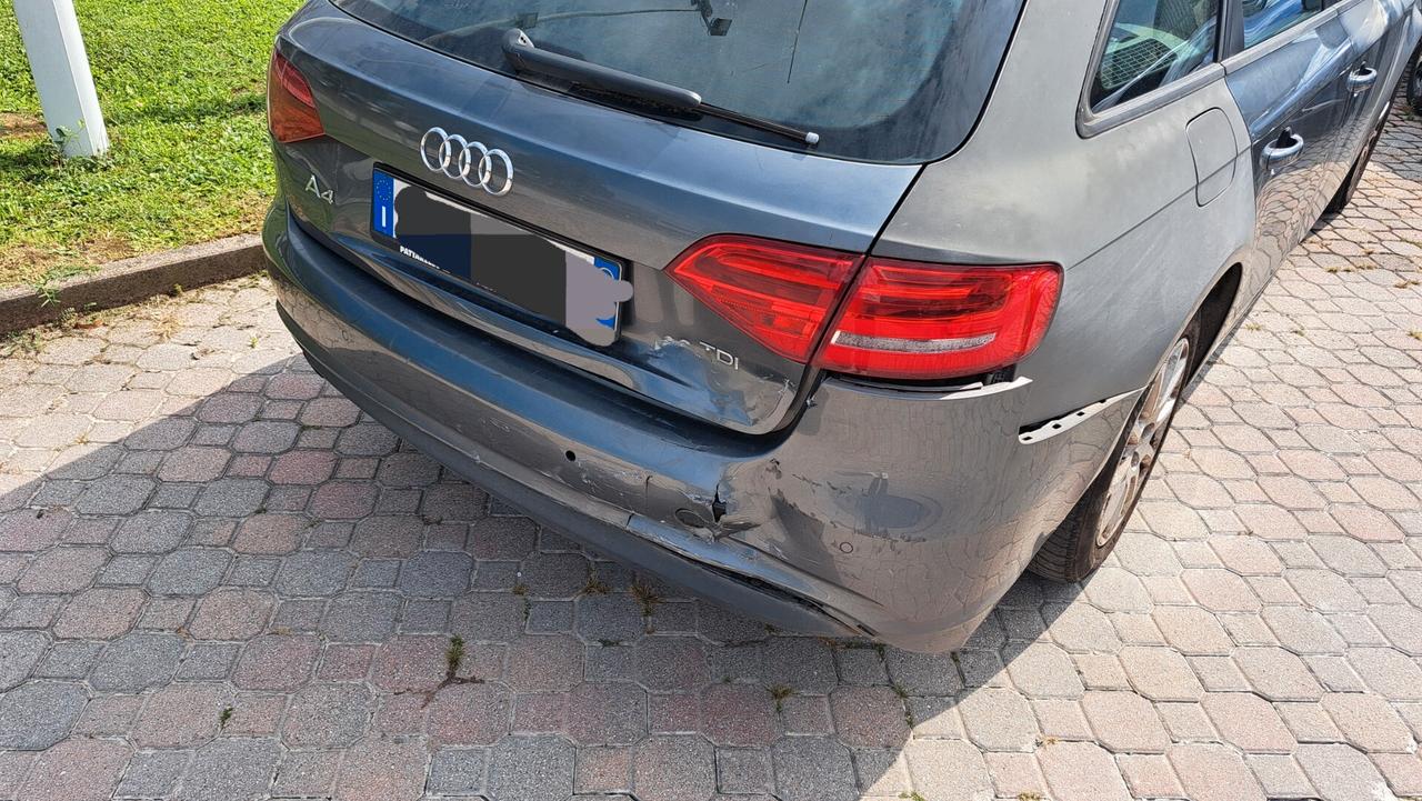 Audi A4 Avant 2.0 TDI 143CV F.AP. mult. Ambiente