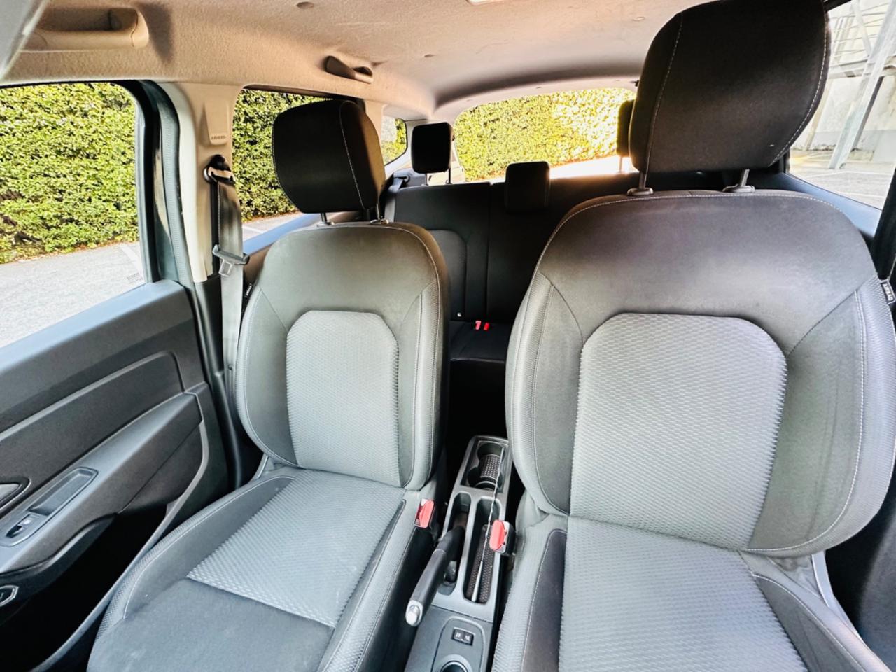 Dacia Duster 1.5 dCi 8V 110 CV.EURO 6b.ok neopatentati