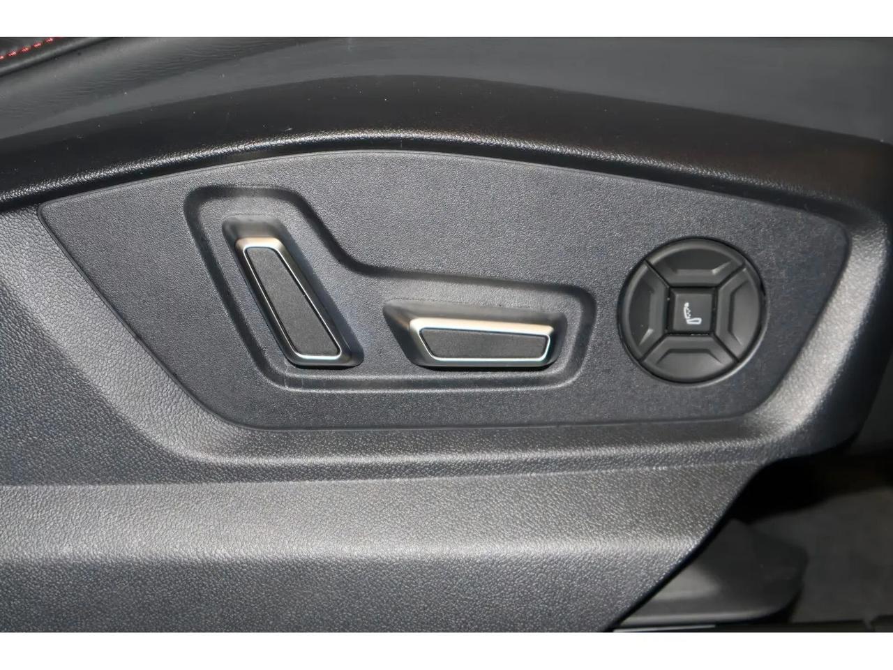 Audi RS Q8 PERFORMACE 640CV CARBO/TETTO/MATRIX/360°/SEDILI A GUSCIO/