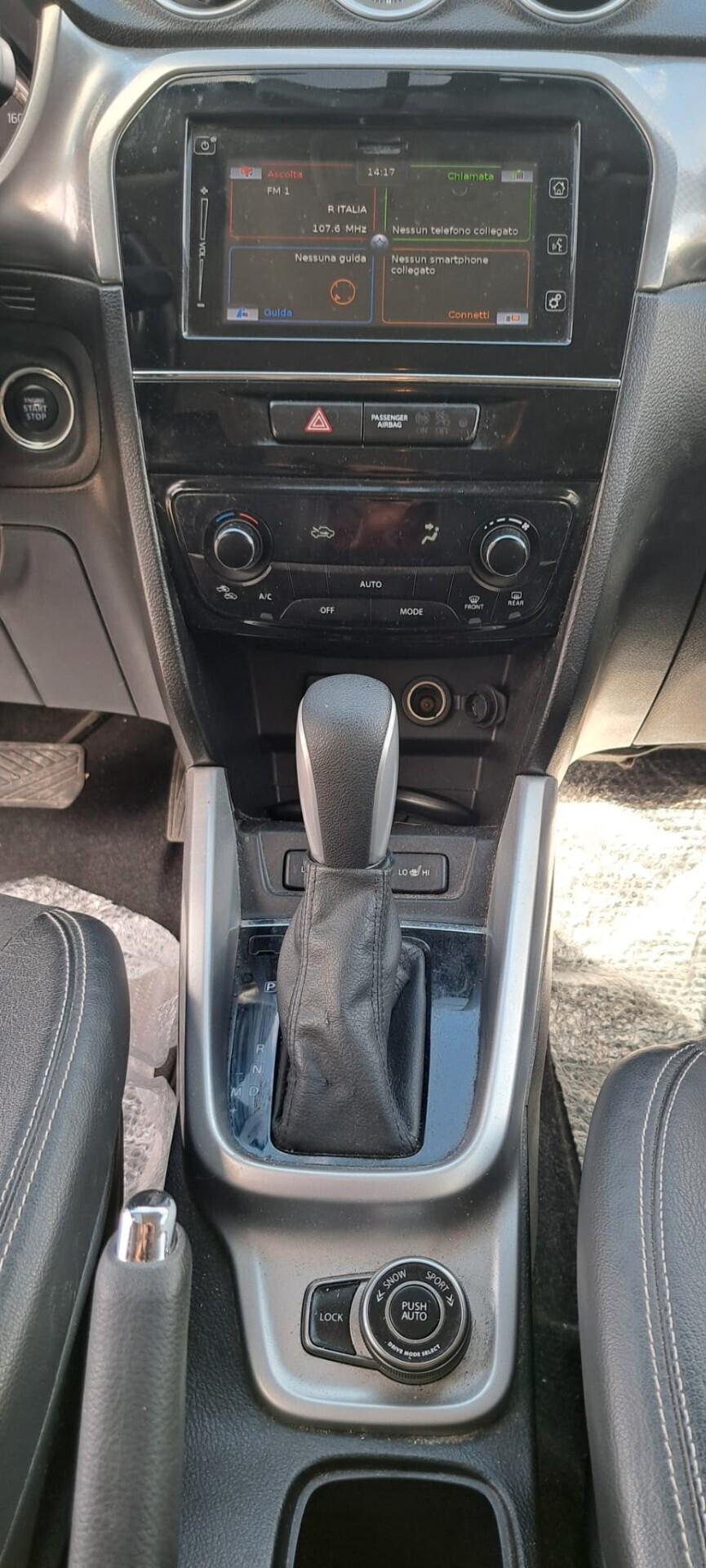 Suzuki Vitara 1.6 DDiS 4WD AllGrip DCT V-Top