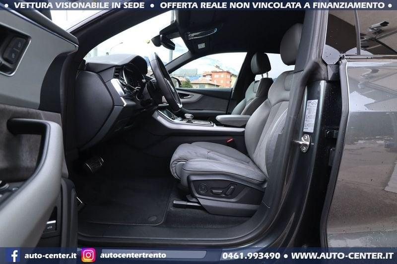 Audi Q8 50 TDI quattro Sport S-LINE Black 22 SLINE