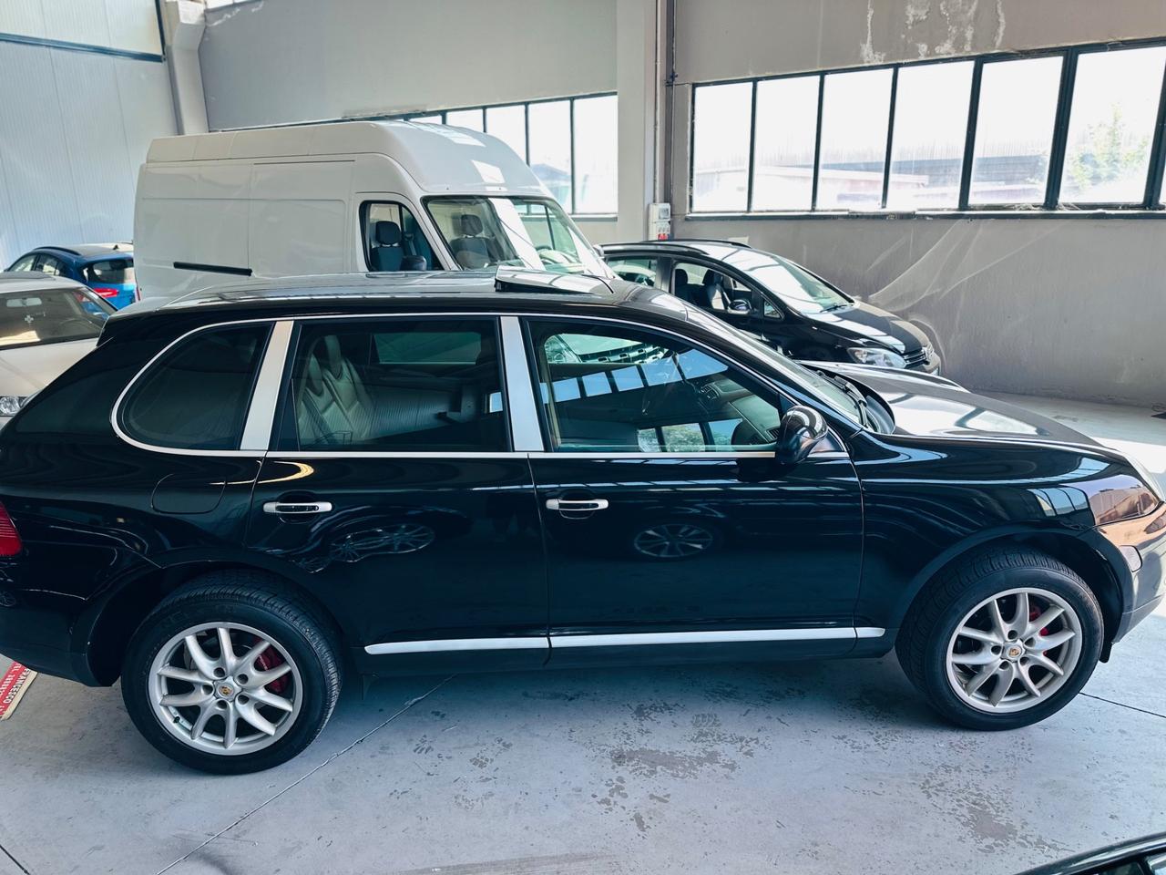 Porsche Cayenne 3.2 V6 cat gpl