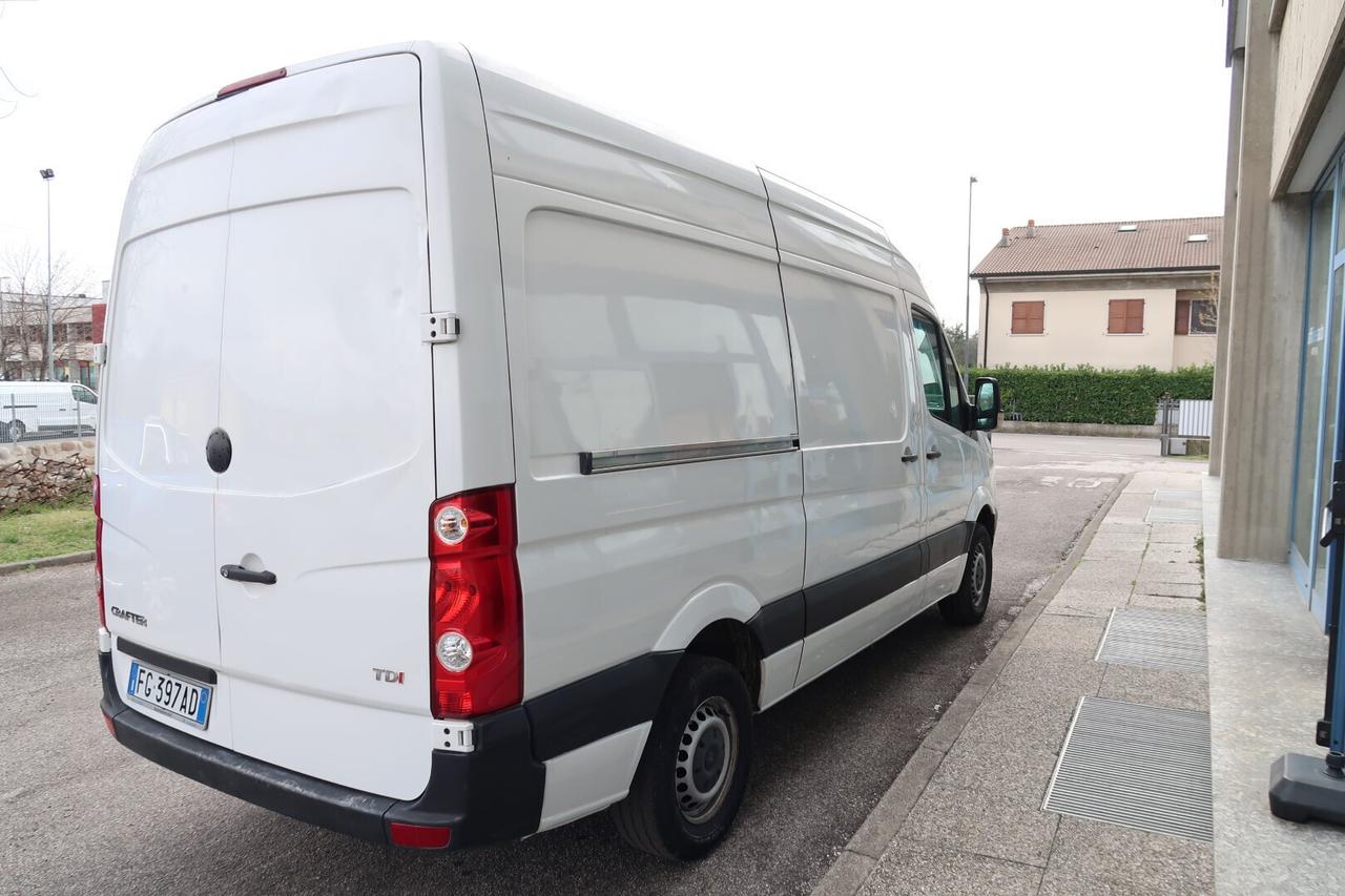 Volkswagen Crafter 2.0 TDi L3H3 Furgone