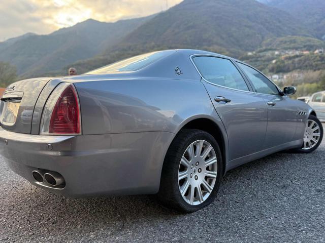 MASERATI Quattroporte 4.2 V8