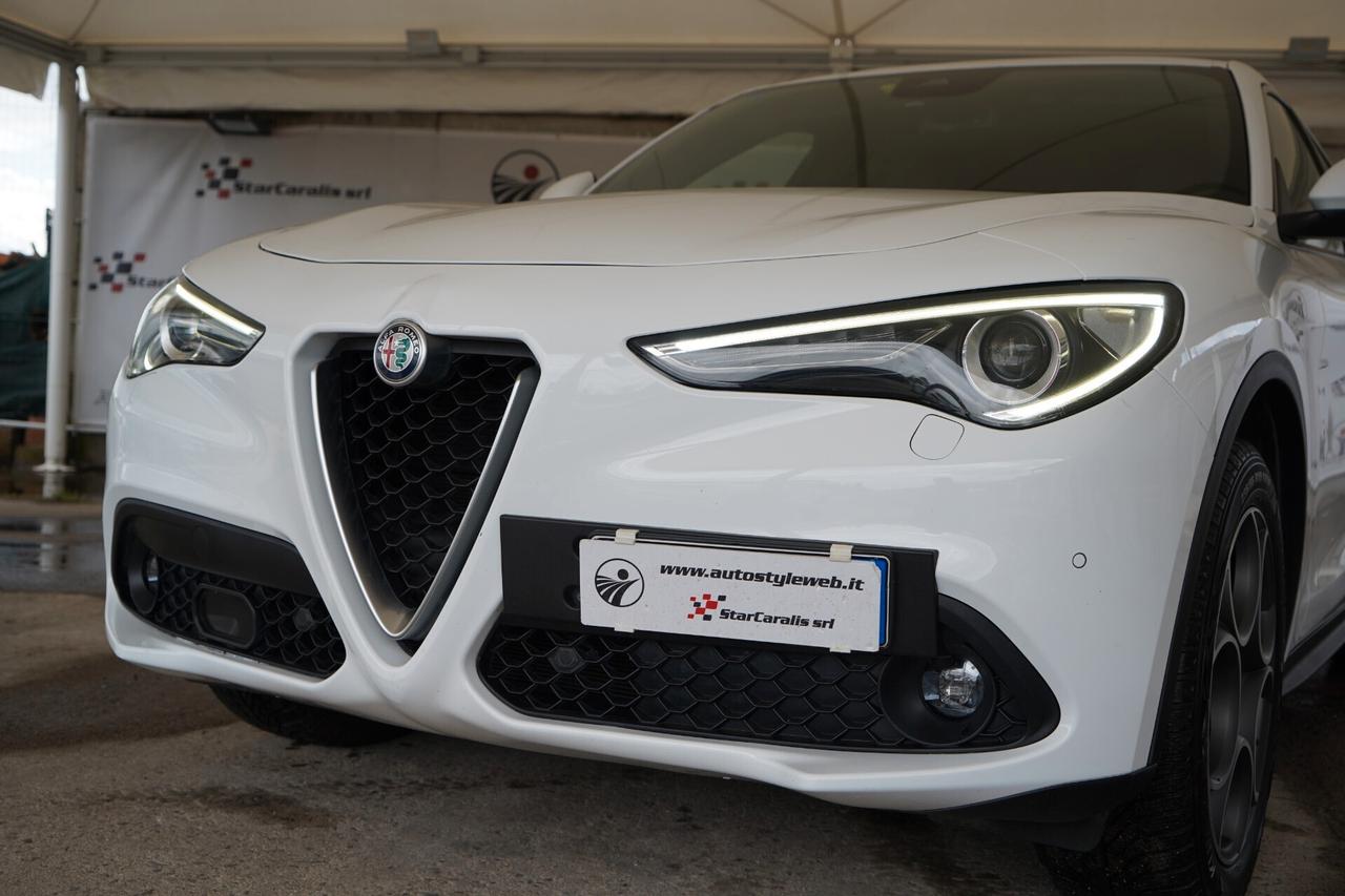 Alfa Romeo Stelvio 2.2 Turbodiesel 210 CV AT8 Q4 Super