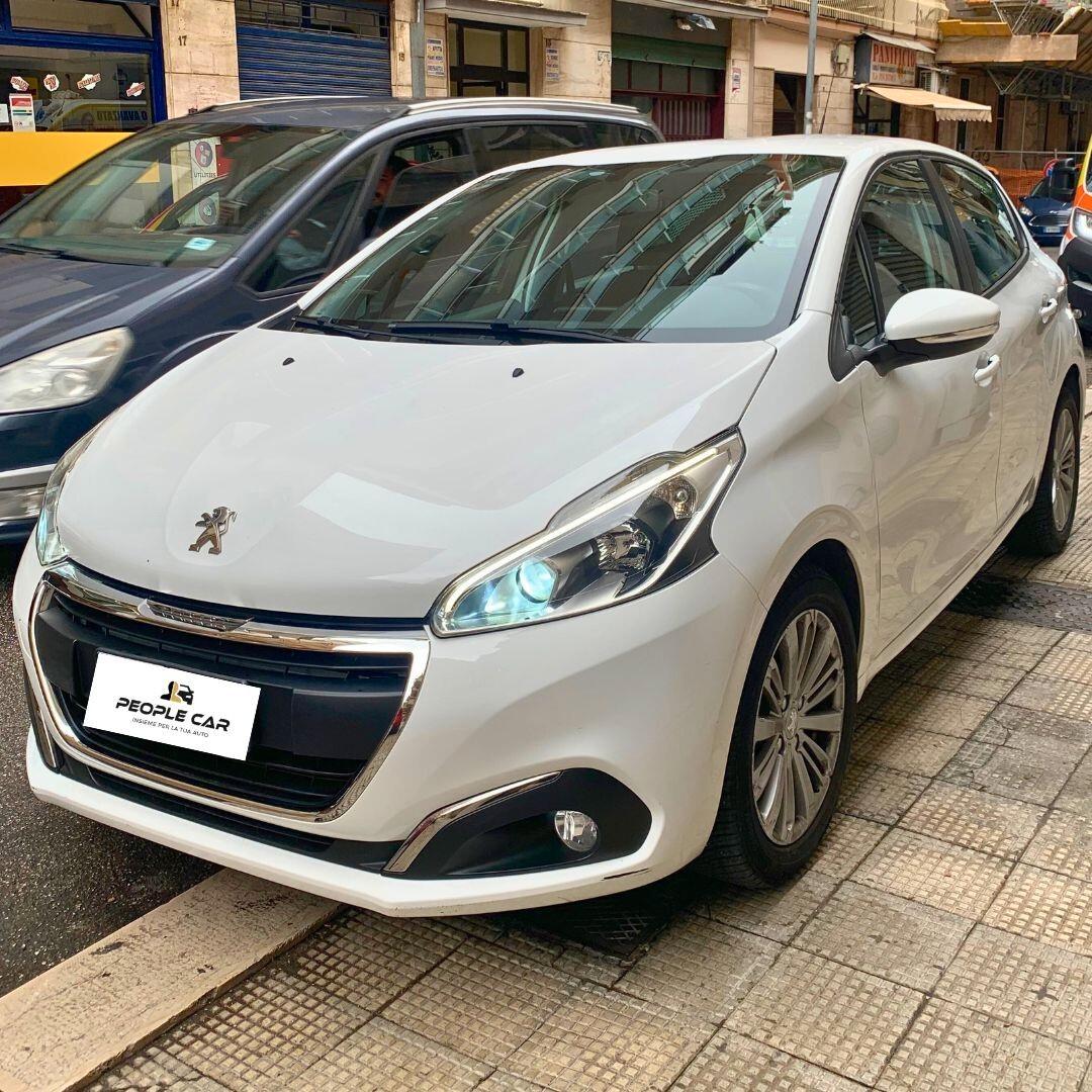 Peugeot 208 82 5p. GPL Allure **NEOPATENTATI**