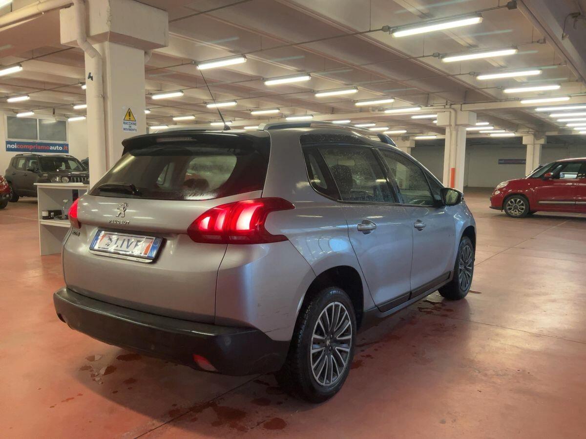 Peugeot 2008 1.2 active
