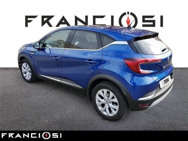 RENAULT Captur 1.6 E-TECH Hybrid Intens Auto