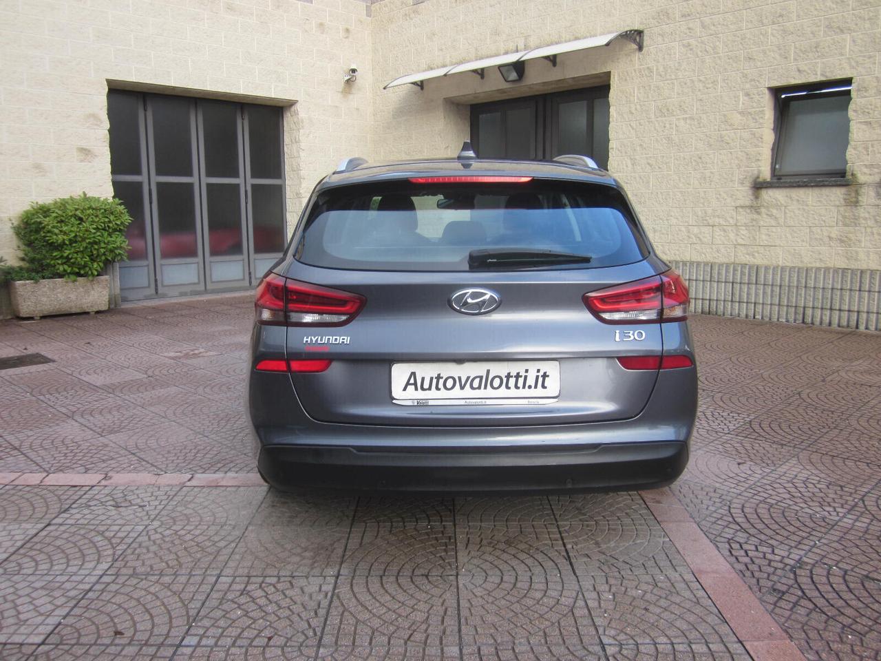 Hyundai i30 Wagon 1.6 CRDi 110CV Style UNICAPRO