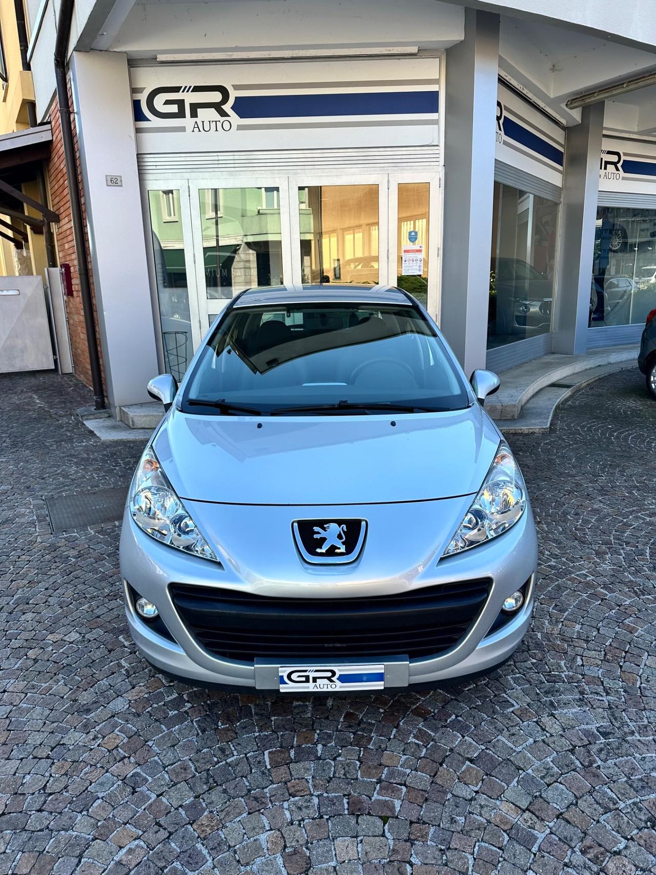 Peugeot 207 1.4Bz 8V 75CV 5p. Neopatentati