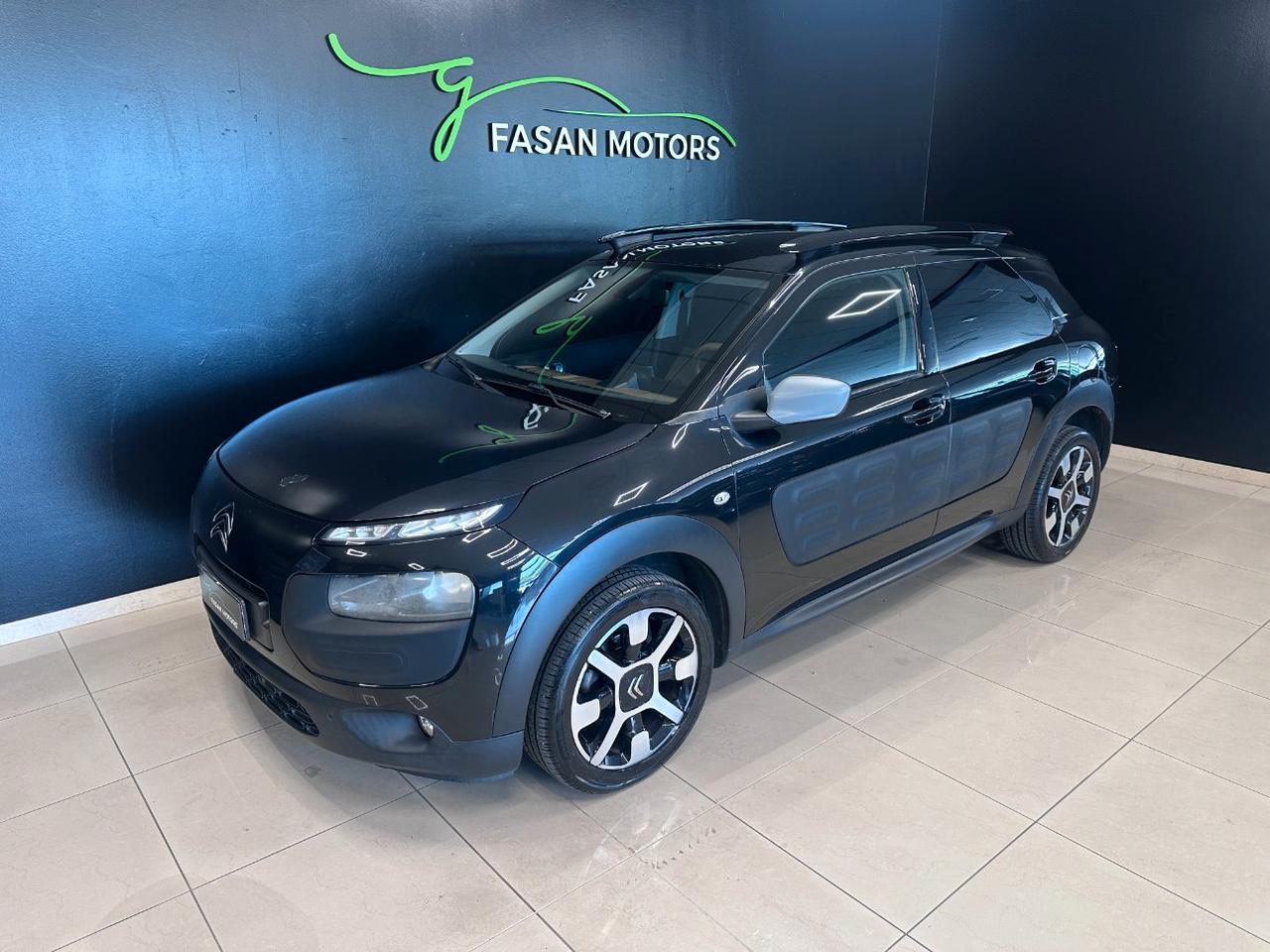Citroen C4 Cactus 1.6 bluehdi Just Black 100cv