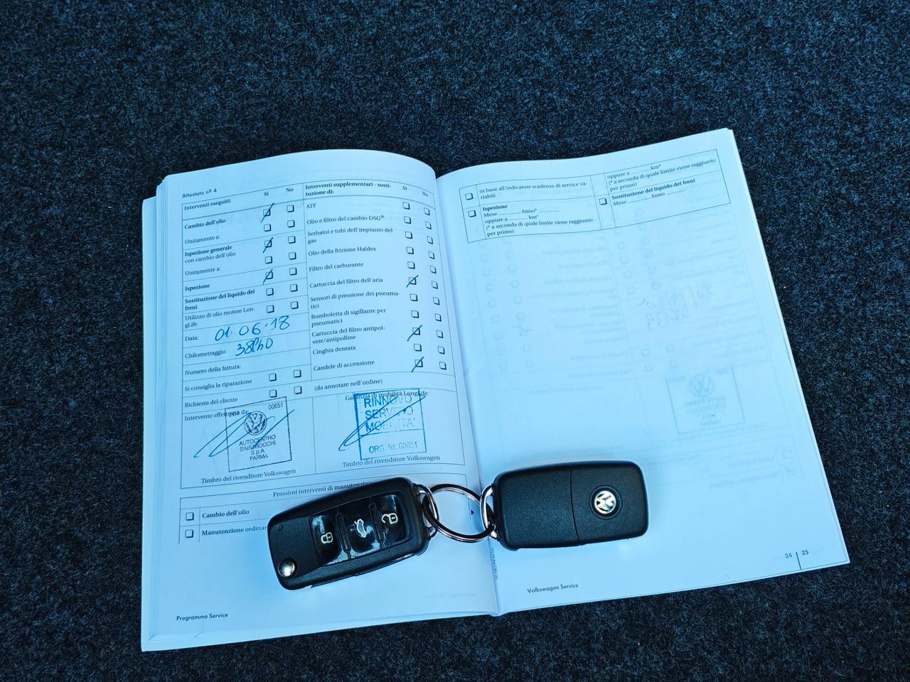 Volkswagen Golf 1.2 BENZINA 105cv / 68.000km