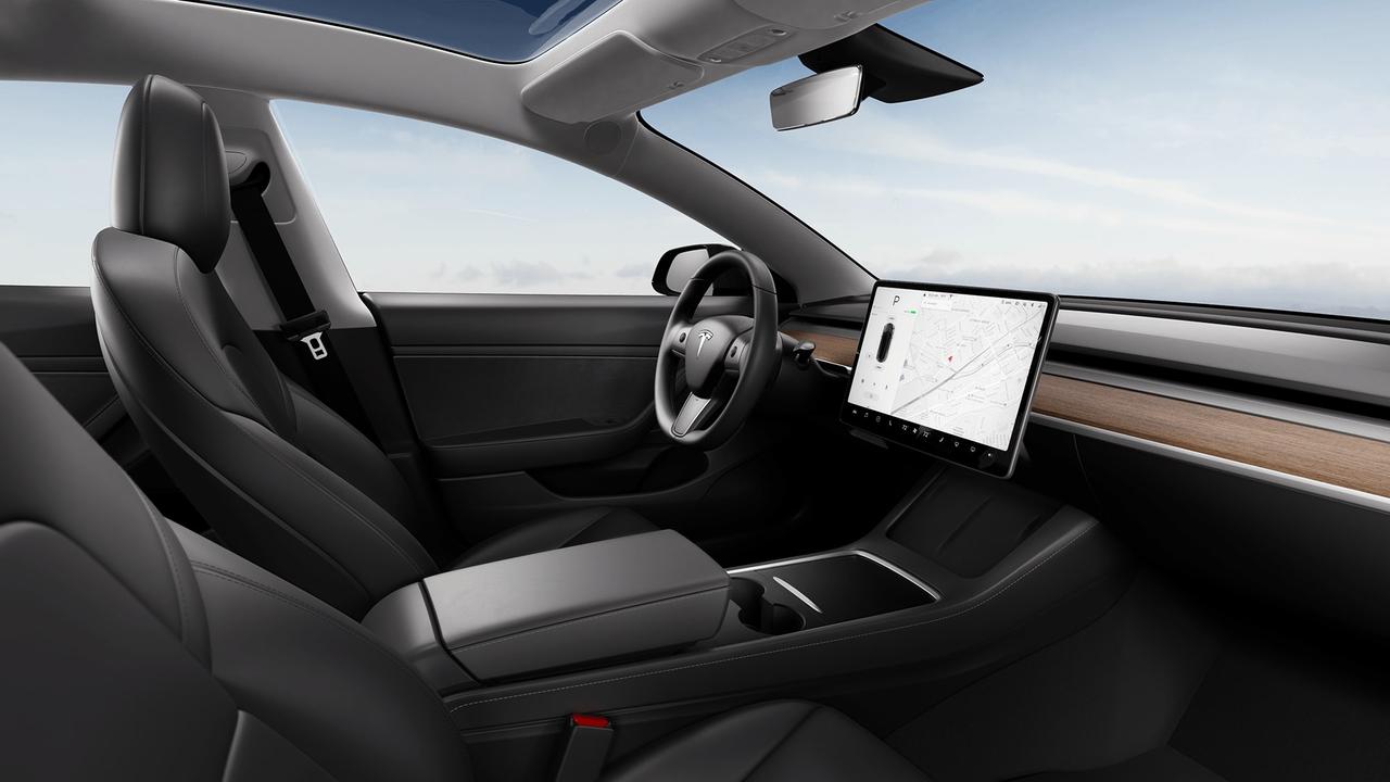 Tesla Model 3 Standard rwd Plus