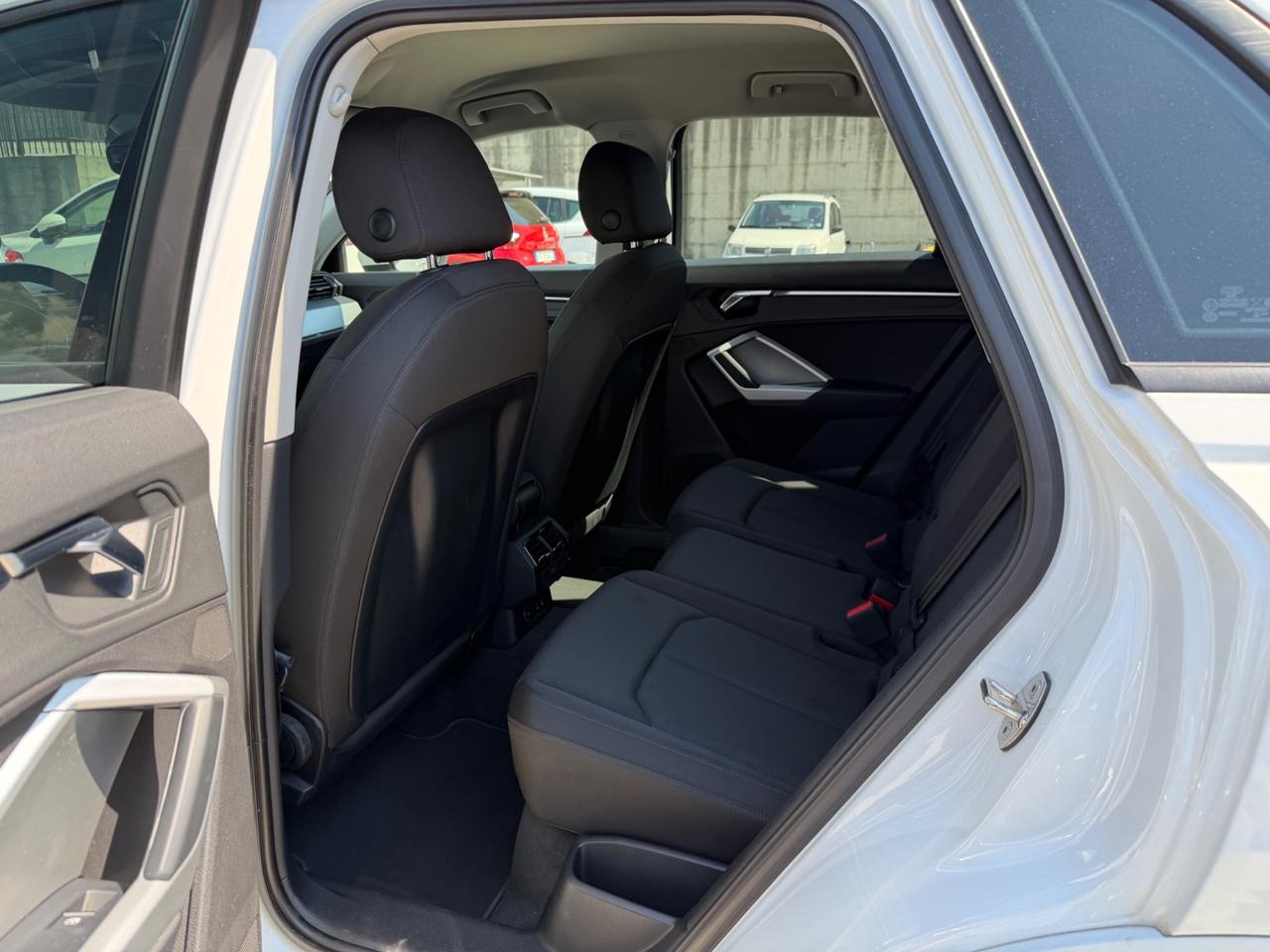 Audi Q3 35 TDI 150 CV S tronic Business