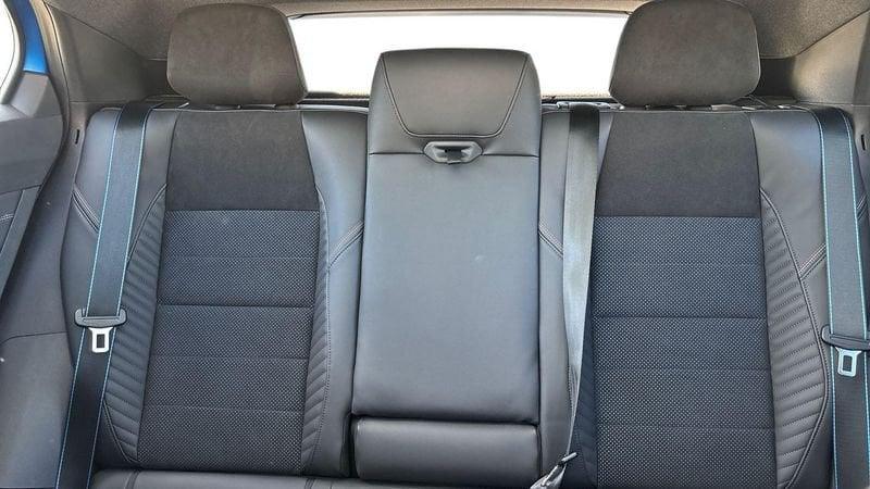 Renault Rafale atelier Alpine E-Tech 4x4 300 cv