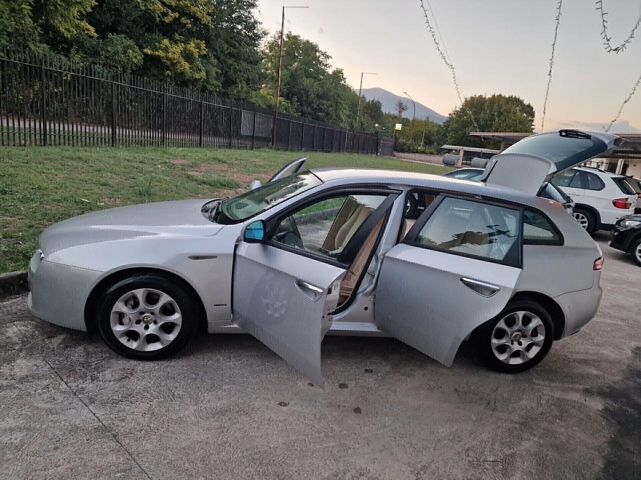 Alfa Romeo 159 1.9 JTDm 150CV Sportwagon Progression