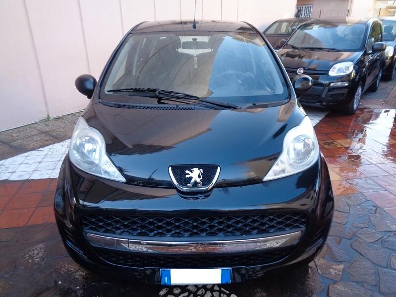 Peugeot 107 1.0 68CV 5p. Sweet Years
