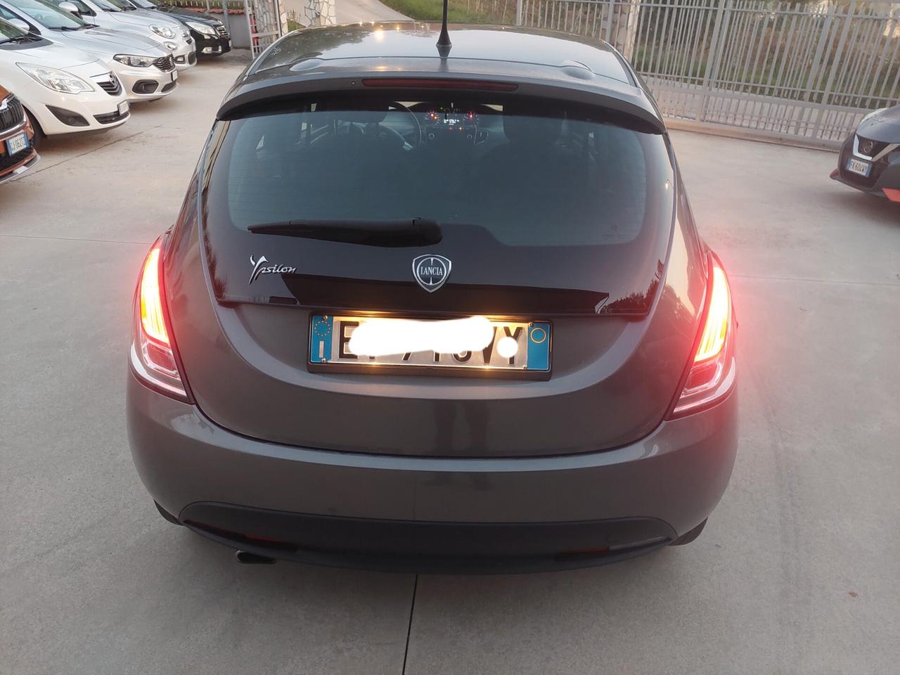Lancia Ypsilon 1.2 69 CV 5 porte GPL