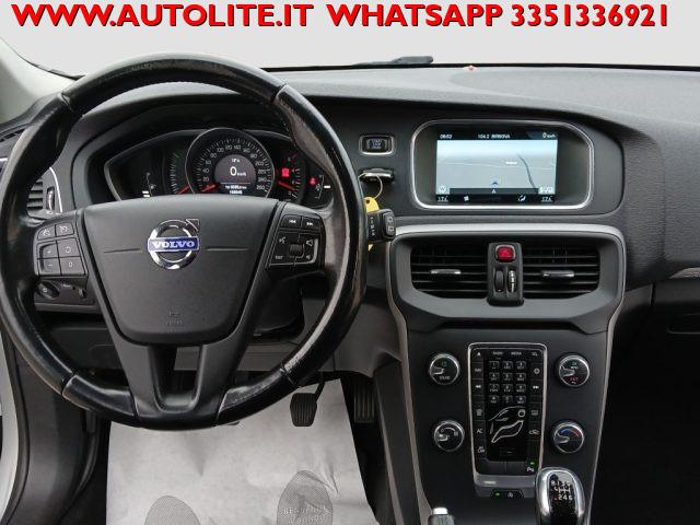 VOLVO V40 Cross Country D2 1.6 Kinetic