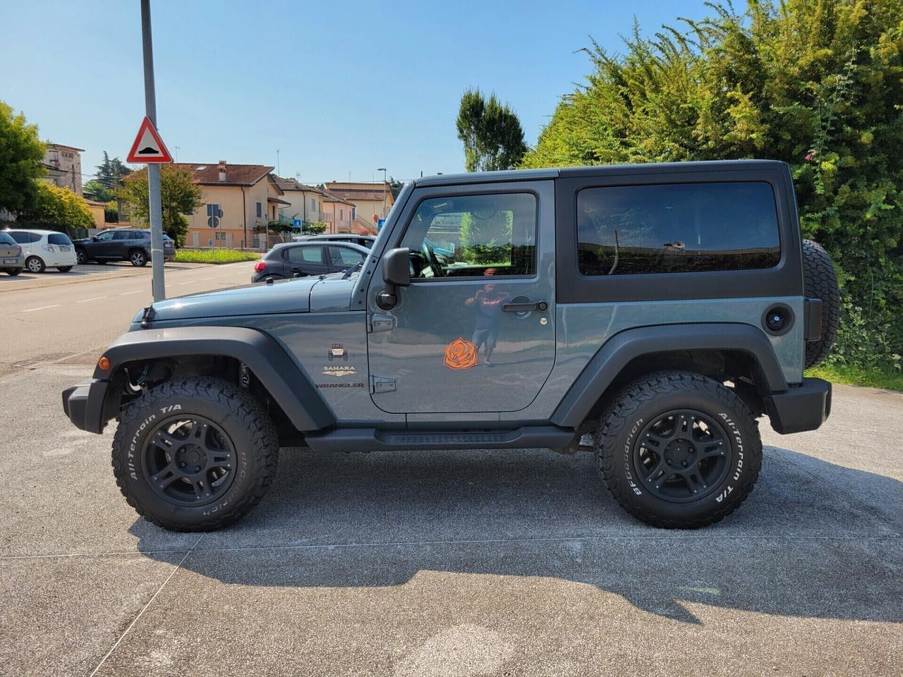 Jeep Wrangler 2.8 CRD 200cv DPF Sahara Auto