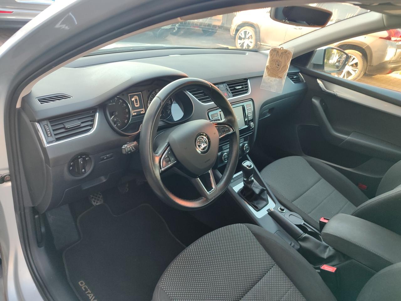 Skoda Octavia 1.6 TDI CR 115 CV Ambition