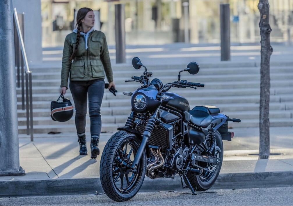 Kawasaki Eliminator 500