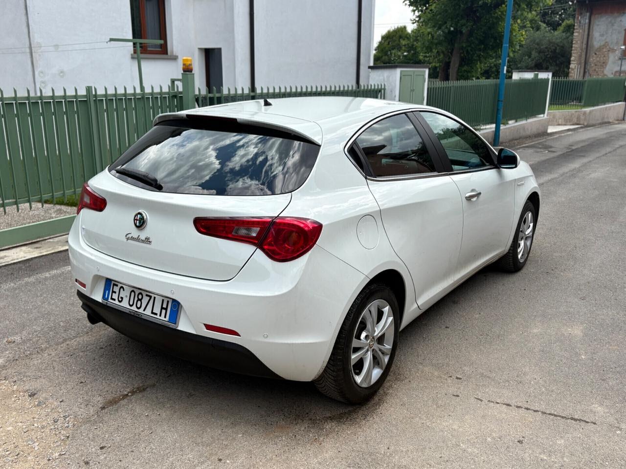 Alfa Romeo Giulietta 1.4 Turbo 120 CV 2011