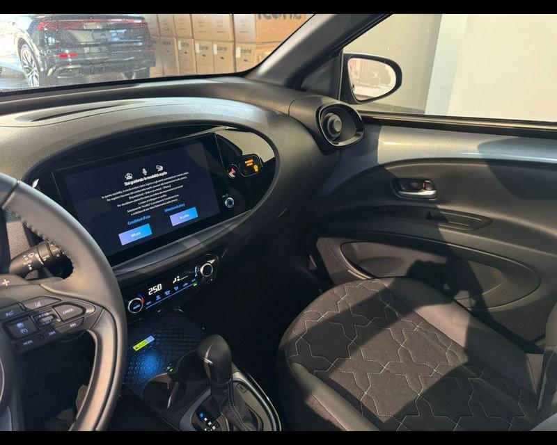 Toyota Aygo X 1.0 VVT-i 72 CV 5 porte Lounge S-CVT